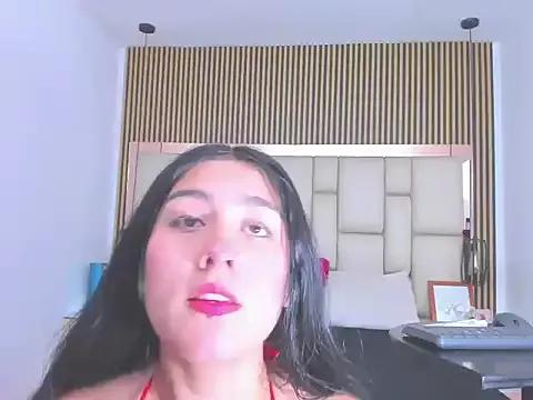 HannaANDvioleta from StripChat is Freechat