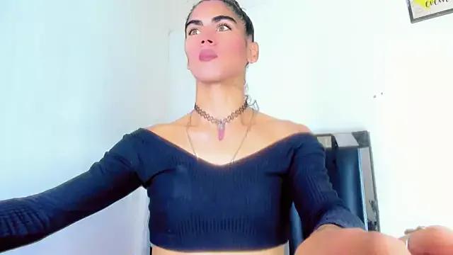 Girls and cam to cam: Watch as these sophisticated entertainers uncover their stunning costumes and curvaceous curves online!