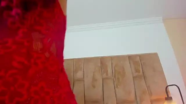 Girls and cam to cam: Watch as these sophisticated entertainers uncover their stunning costumes and curvaceous curves online!