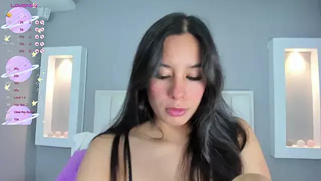 Girls and cam to cam: Watch as these sophisticated entertainers uncover their stunning costumes and curvaceous curves online!