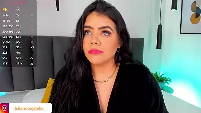 Girls and cam to cam: Watch as these sophisticated entertainers uncover their stunning costumes and curvaceous curves online!
