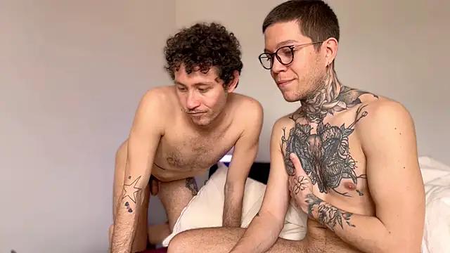 Girls and cam to cam: Watch as these sophisticated entertainers uncover their stunning costumes and curvaceous curves online!