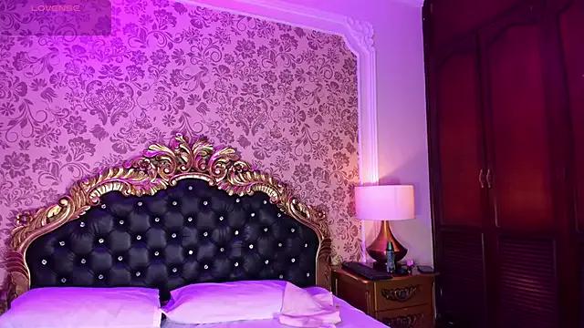 Girls and cam to cam: Watch as these sophisticated entertainers uncover their stunning costumes and curvaceous curves online!