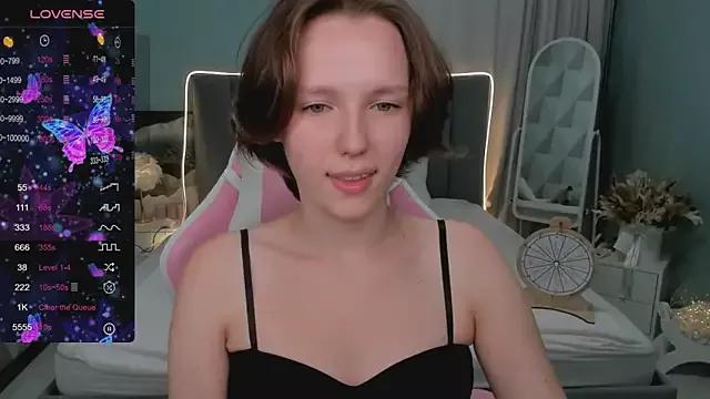Helen__Hello from StripChat is Freechat