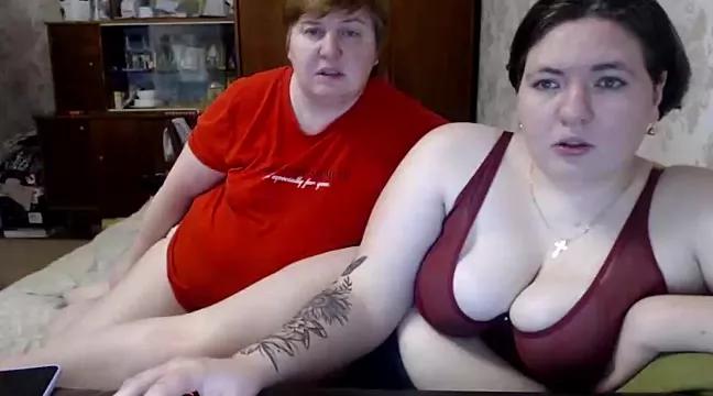 HelenAndChristy from StripChat