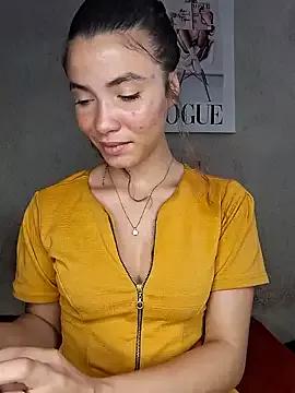 Photos of HelenHoltz from StripChat is Freechat