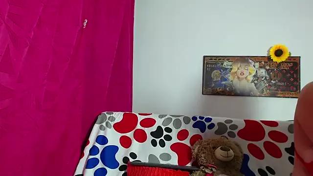 Hellboy_2025 from StripChat is Freechat
