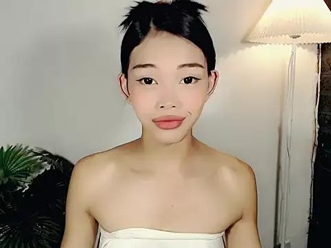 holyakiesha from StripChat is Freechat