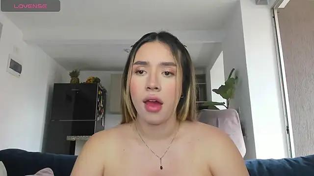 Girls and cam to cam: Watch as these sophisticated entertainers uncover their stunning costumes and curvaceous curves online!