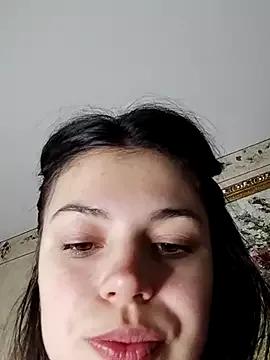 honeykissalips34 from StripChat is Freechat