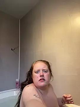 Horny-Hazel from StripChat is Freechat