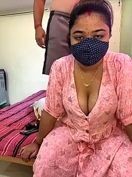 Horny_Riya_ from StripChat is Freechat