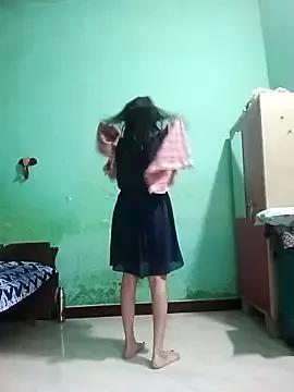 Hornyme18 from StripChat is Freechat