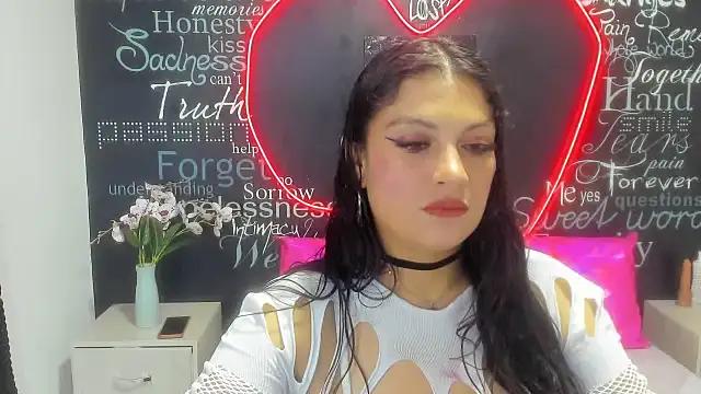 Girls and cam to cam: Watch as these sophisticated entertainers uncover their stunning costumes and curvaceous curves online!