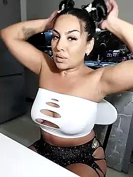 Girls and cam to cam: Watch as these sophisticated entertainers uncover their stunning costumes and curvaceous curves online!