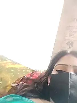 Photos of HOT-SUMAN-BABY from StripChat is Freechat