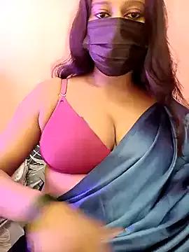 Hot_Rossyy from StripChat is Freechat