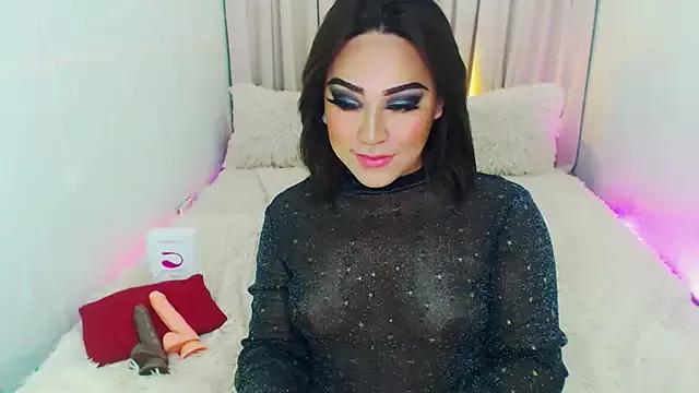 Girls and cam to cam: Watch as these sophisticated entertainers uncover their stunning costumes and curvaceous curves online!