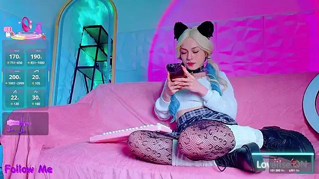 Girls and cam to cam: Watch as these sophisticated entertainers uncover their stunning costumes and curvaceous curves online!