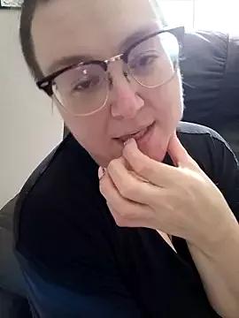 HTXBELLE from StripChat is Freechat
