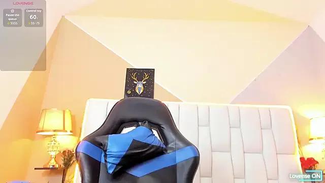 Girls and cam to cam: Watch as these sophisticated entertainers uncover their stunning costumes and curvaceous curves online!