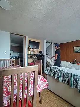 ianyoung18 from StripChat is Freechat