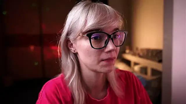 ileanacampbe from StripChat is Freechat