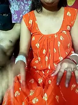 Indian-oyo-boudi from StripChat is Freechat