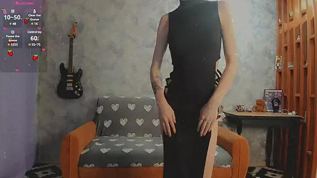 Girls and cam to cam: Watch as these sophisticated entertainers uncover their stunning costumes and curvaceous curves online!
