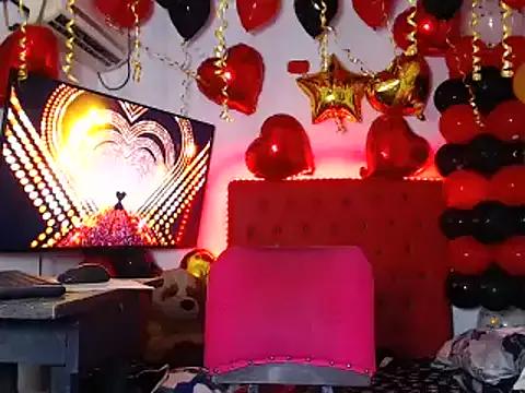 Girls and cam to cam: Watch as these sophisticated entertainers uncover their stunning costumes and curvaceous curves online!