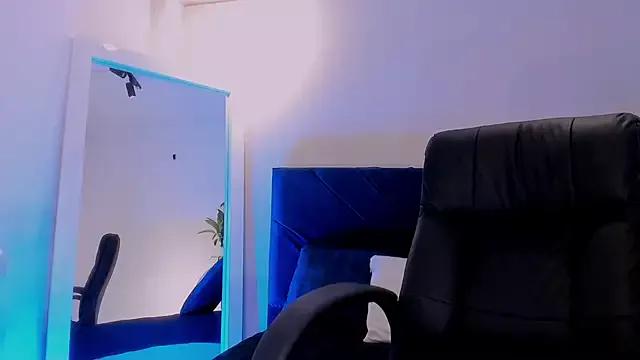 Girls and cam to cam: Watch as these sophisticated entertainers uncover their stunning costumes and curvaceous curves online!