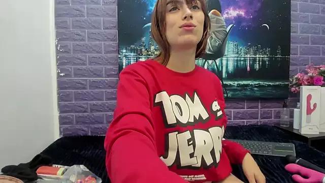 Girls and cam to cam: Watch as these sophisticated entertainers uncover their stunning costumes and curvaceous curves online!