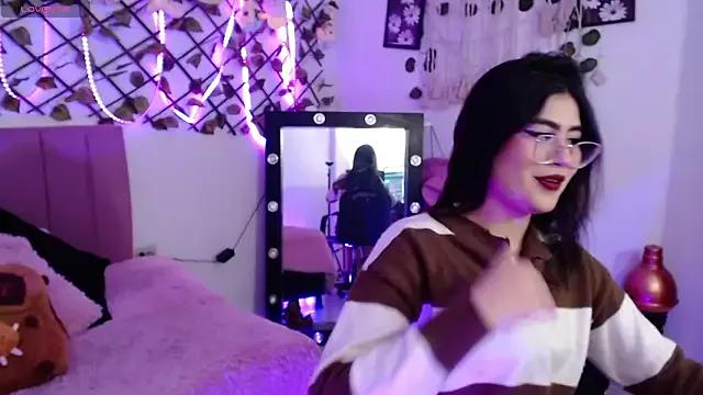 Girls and cam to cam: Watch as these sophisticated entertainers uncover their stunning costumes and curvaceous curves online!