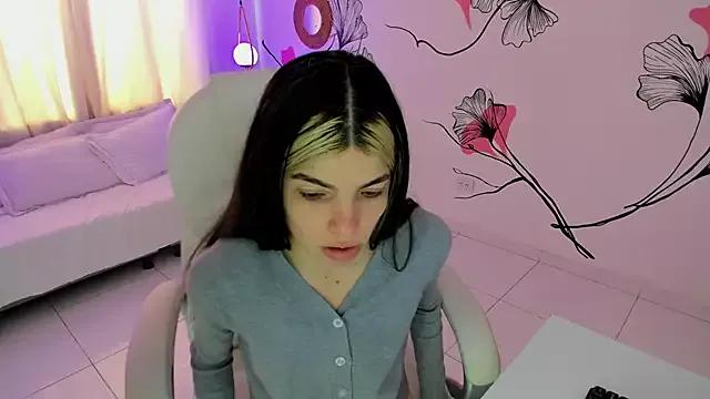 Isabela_Fiorelli from StripChat is Freechat
