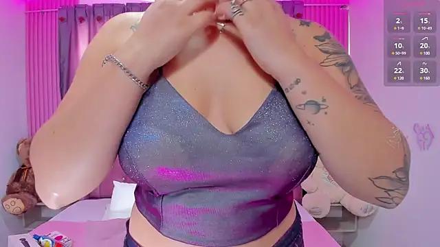 Girls and cam to cam: Watch as these sophisticated entertainers uncover their stunning costumes and curvaceous curves online!