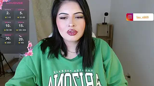 Girls and cam to cam: Watch as these sophisticated entertainers uncover their stunning costumes and curvaceous curves online!