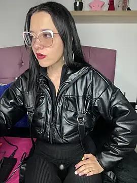 Girls and cam to cam: Watch as these sophisticated entertainers uncover their stunning costumes and curvaceous curves online!