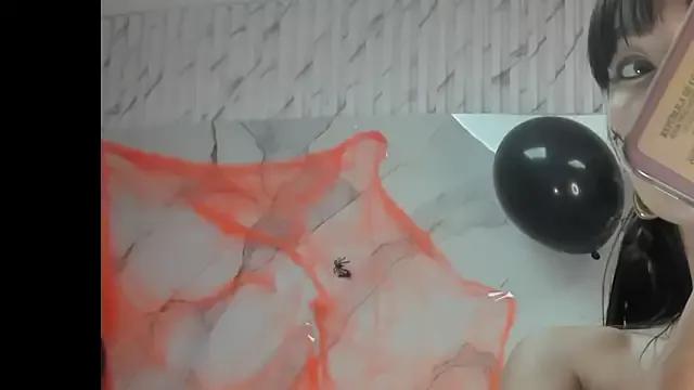 Isabella_Blondetf from StripChat is Freechat