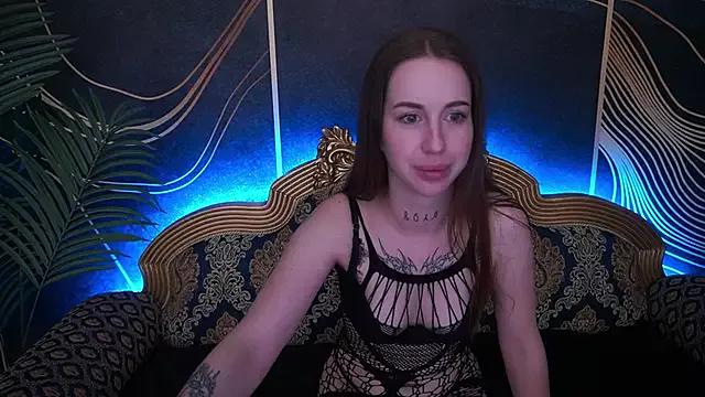 Girls and cam to cam: Watch as these sophisticated entertainers uncover their stunning costumes and curvaceous curves online!