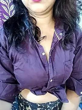 Ishani_Baby from StripChat is Freechat