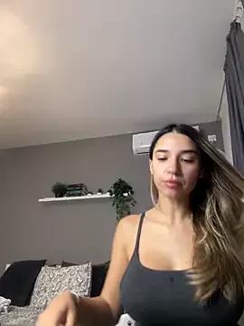 Photos of ItalianGirl from StripChat is Freechat