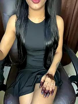 its_ur_flora from StripChat is Freechat