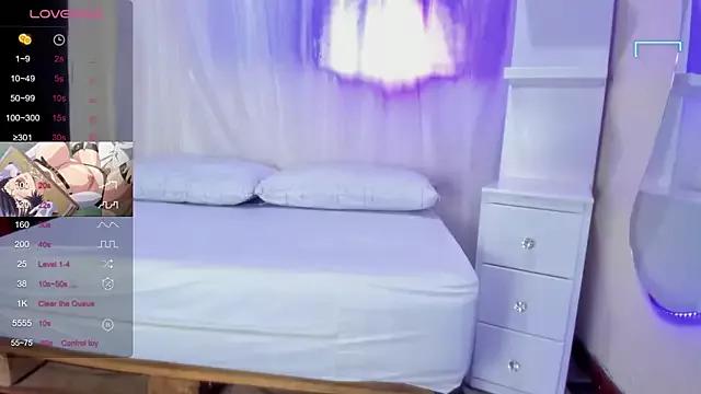 Girls and cam to cam: Watch as these sophisticated entertainers uncover their stunning costumes and curvaceous curves online!