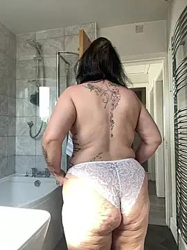 Ivy-Belle from StripChat is Freechat