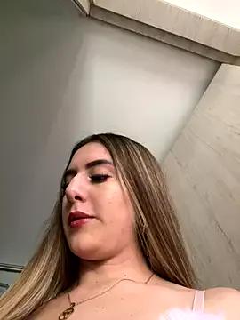 JackieDumont2 from StripChat is Freechat