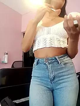 jade_o6 from StripChat is Freechat