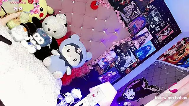 Girls and cam to cam: Watch as these sophisticated entertainers uncover their stunning costumes and curvaceous curves online!