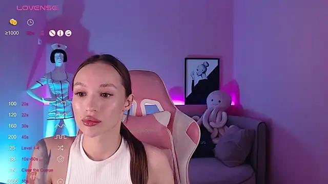 Girls and cam to cam: Watch as these sophisticated entertainers uncover their stunning costumes and curvaceous curves online!