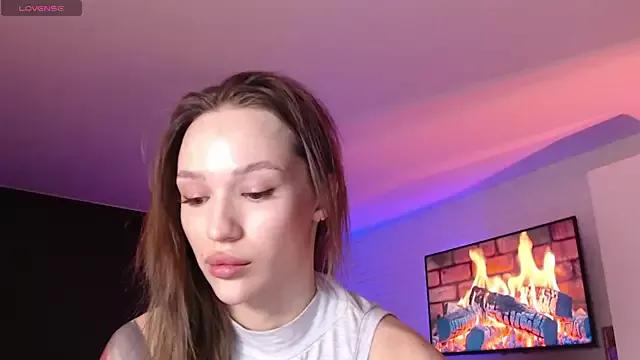 JadeSwift from StripChat is Freechat