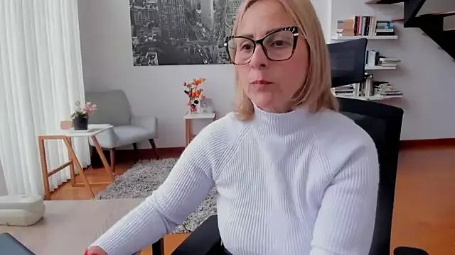 Girls and cam to cam: Watch as these sophisticated entertainers uncover their stunning costumes and curvaceous curves online!